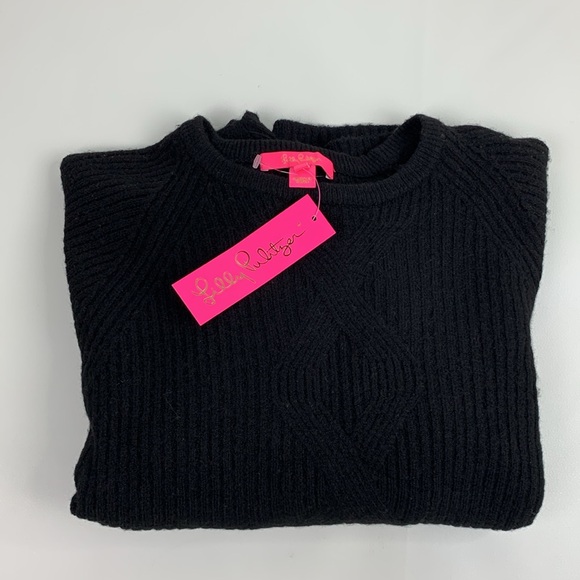 Lilly Pulitzer Black Crew neck crop Sweater  Medium Oversized Wing sleeve NWT - Picture 3 of 13